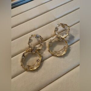 Elegant Gold tone and Crystal Hoop Earrings